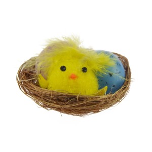 Kurczak w gniazdku z kolorowymi jajkami 3 szt.