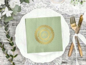 Serwetki-szalwiowe-Komunijne-zlota-Hostia-IHS-Ornament-szalwia-EAN-GTIN-5905979201227.jpg